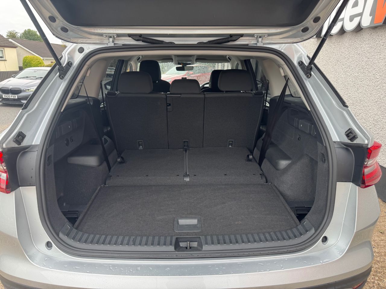 2024 SKODA KODIAQ 2.0 TDI SE SUV 5dr Diesel DSG Euro 6 (s/s) (7 Seat) (150 ps) - vehicle photo 12 for sale on PureCar