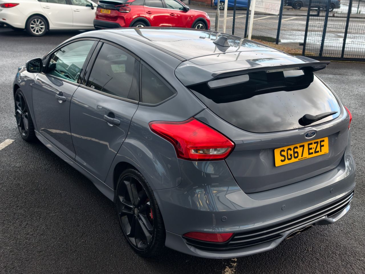 2017 FORD FOCUS 2.0 TDCi ST-3 Hatchback 5dr Diesel Manual Euro 6 (s/s) (185 ps) - vehicle photo 12 for sale on PureCar
