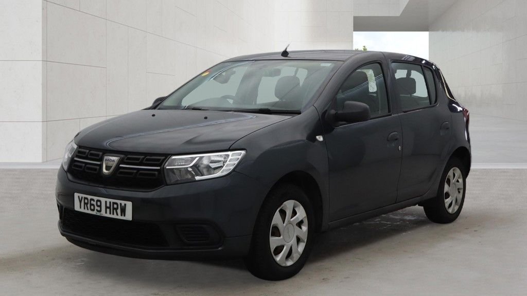 2019 Dacia Sandero — image 2