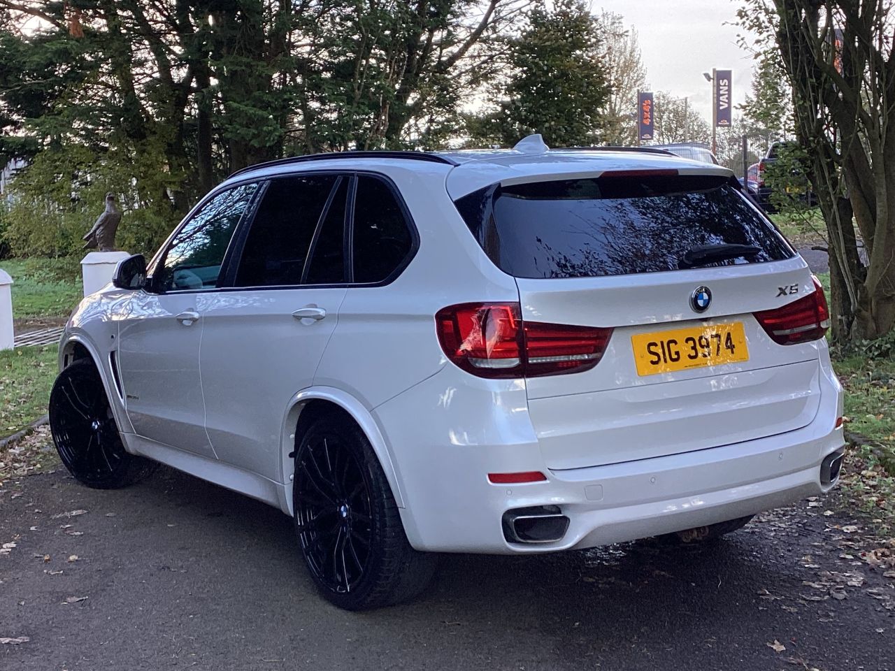 2017 BMW X5 3.0 30d M Sport SUV 5dr Diesel Auto xDrive Euro 6 (s/s) (258 ps) - vehicle photo 4 for sale on PureCar