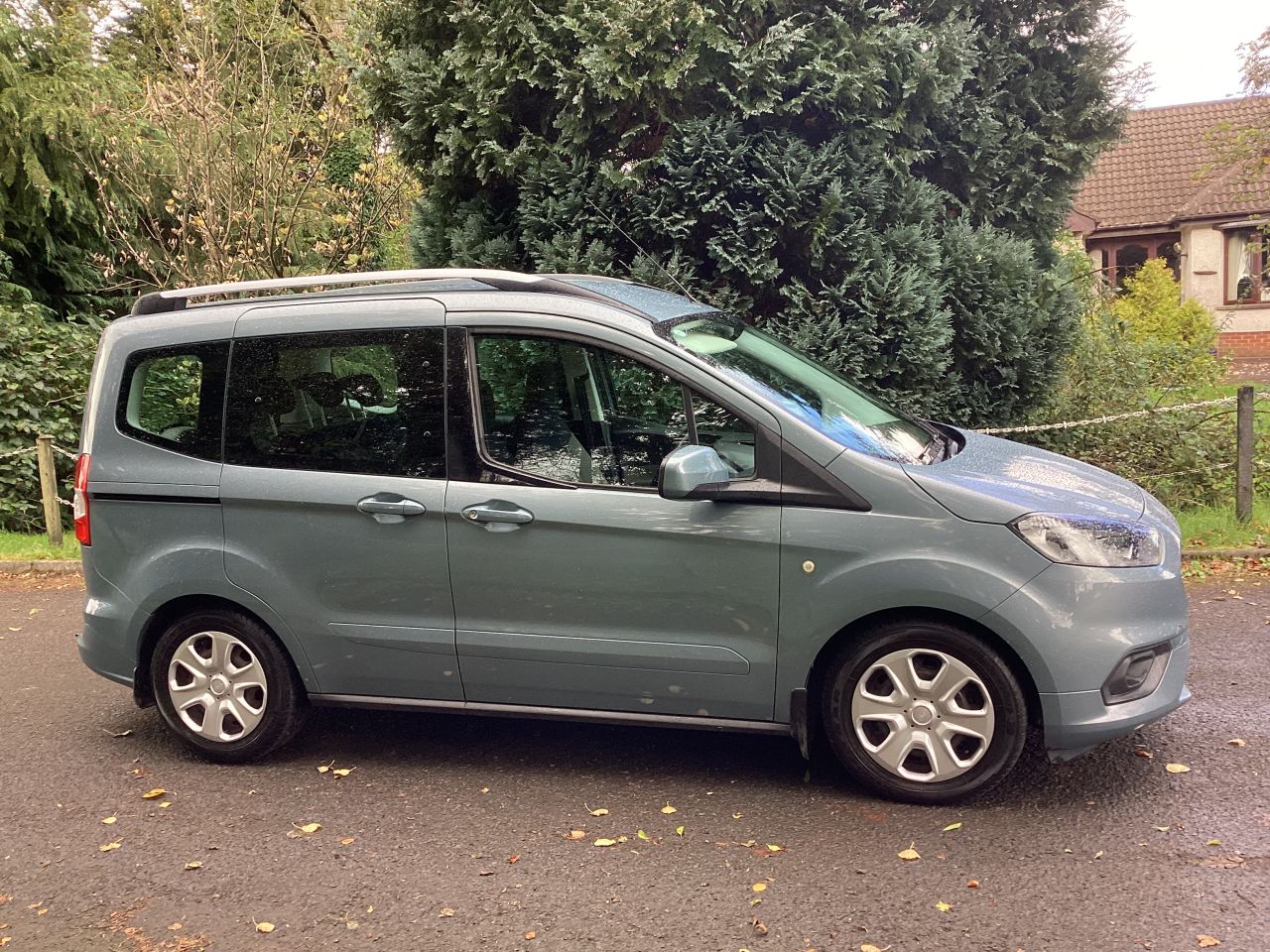 2019 FORD TOURNEO COURIER 1.5 TDCi Zetec MPV 5dr Diesel Manual Euro 6 (100 ps) - vehicle photo 8 for sale on PureCar