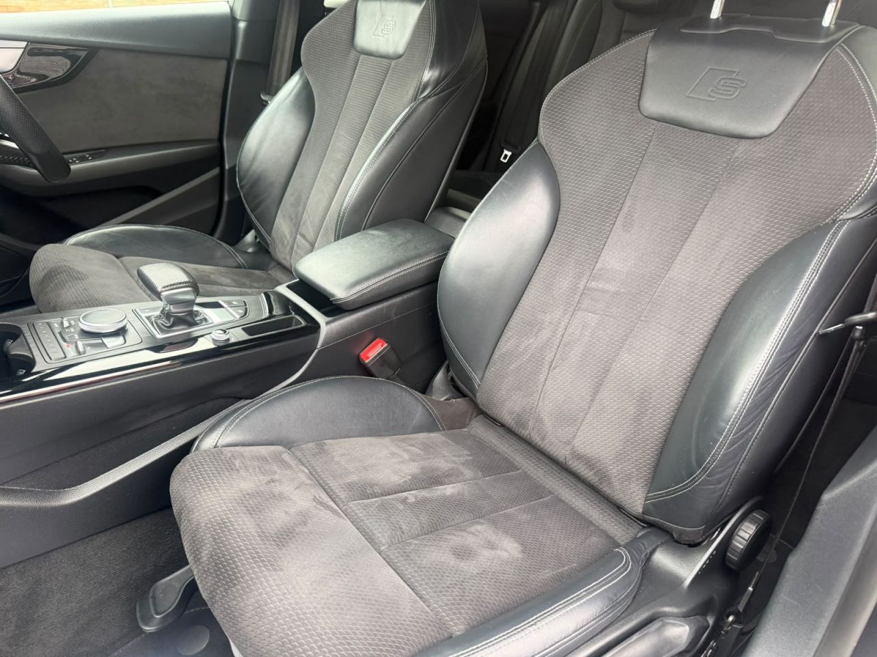 2019 AUDI A5 Black Edition - vehicle photo 17 for sale on PureCar