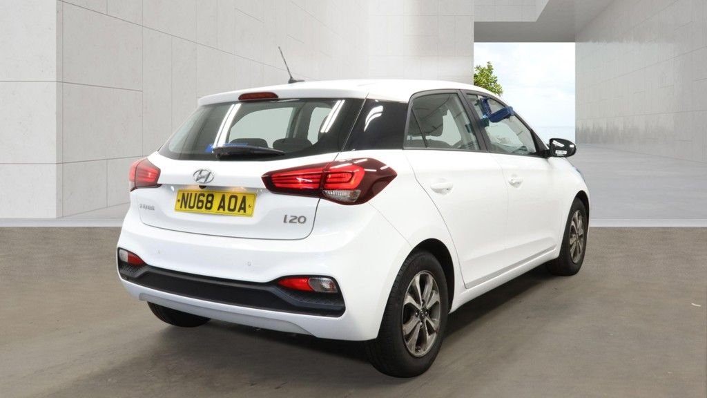 2018 Hyundai i20 — image 4