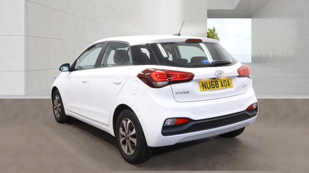 2018 Hyundai i20 — image 3