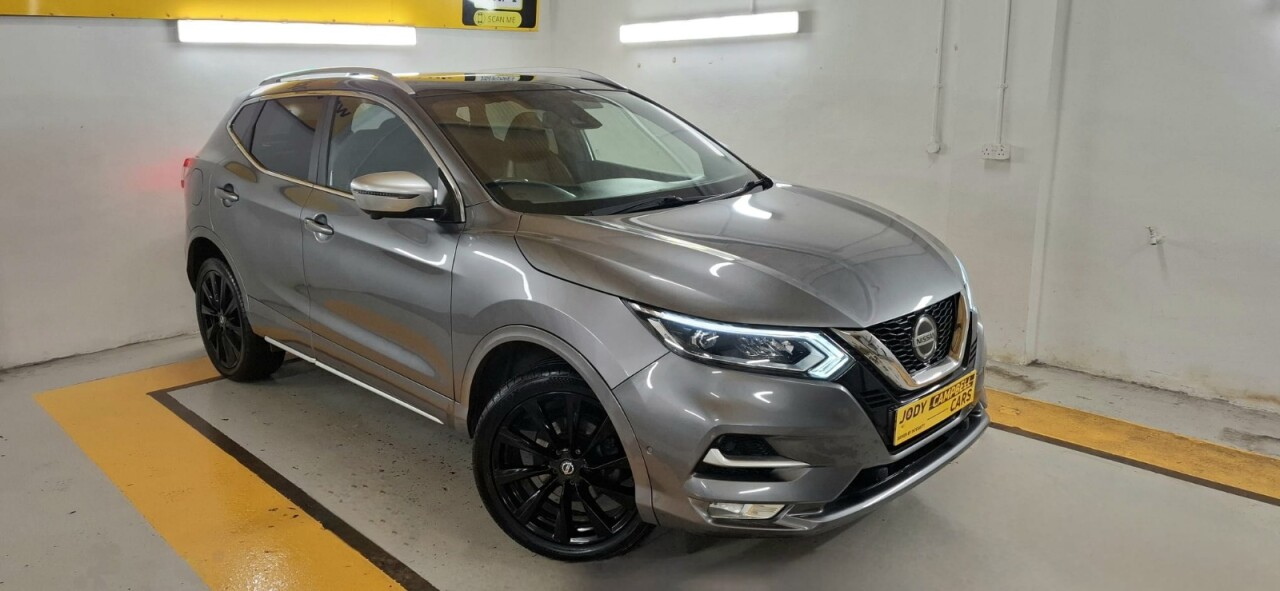 NISSAN QASHQAI 2019