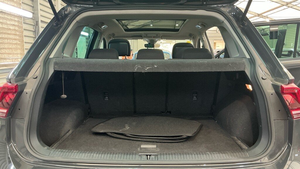 2018 Volkswagen Tiguan — image 4