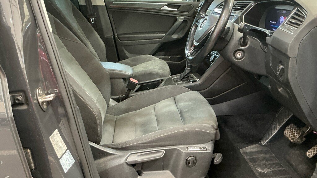2018 Volkswagen Tiguan — image 6
