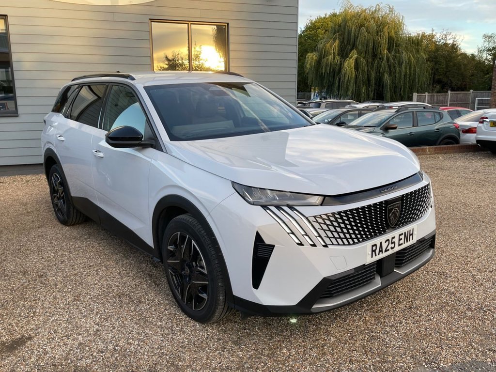 2025 Peugeot 5008