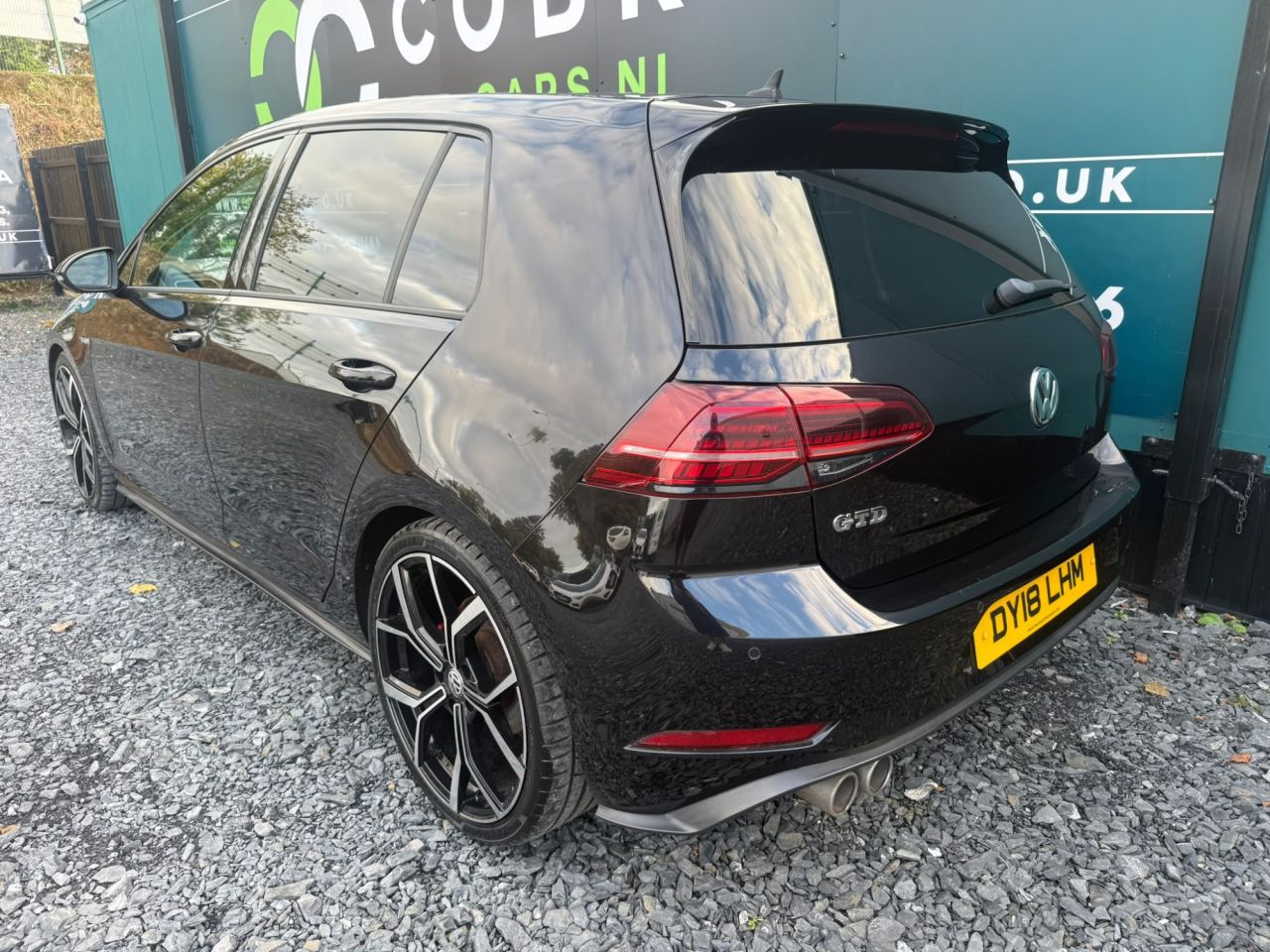 2018 VOLKSWAGEN GOLF 2.0 TDI GTD BlueLine Hatchback 5dr Diesel DSG Euro 6 (s/s) (184 ps) - vehicle photo 9 for sale on PureCar