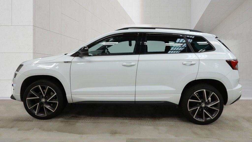 2019 SKODA KAROQ 2.0 TDI SportLine SUV 5dr Diesel Manual 4WD Euro 6 (s/s) (150 ps) - vehicle photo 2 for sale on PureCar