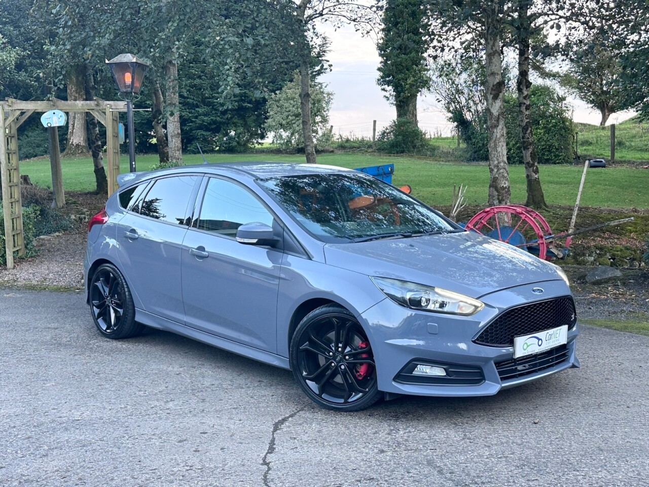 2017 FORD FOCUS 2.0T EcoBoost ST-3 Hatchback 5dr Petrol Manual Euro 6 (s/s) (250 ps) - vehicle photo 10 for sale on PureCar