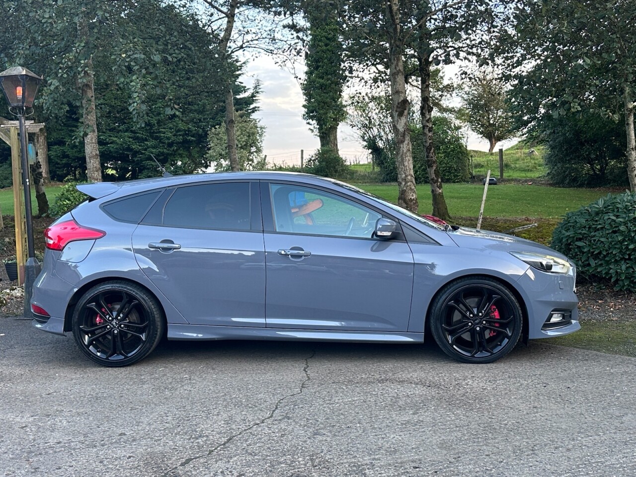 2017 FORD FOCUS 2.0T EcoBoost ST-3 Hatchback 5dr Petrol Manual Euro 6 (s/s) (250 ps) - vehicle photo 32 for sale on PureCar