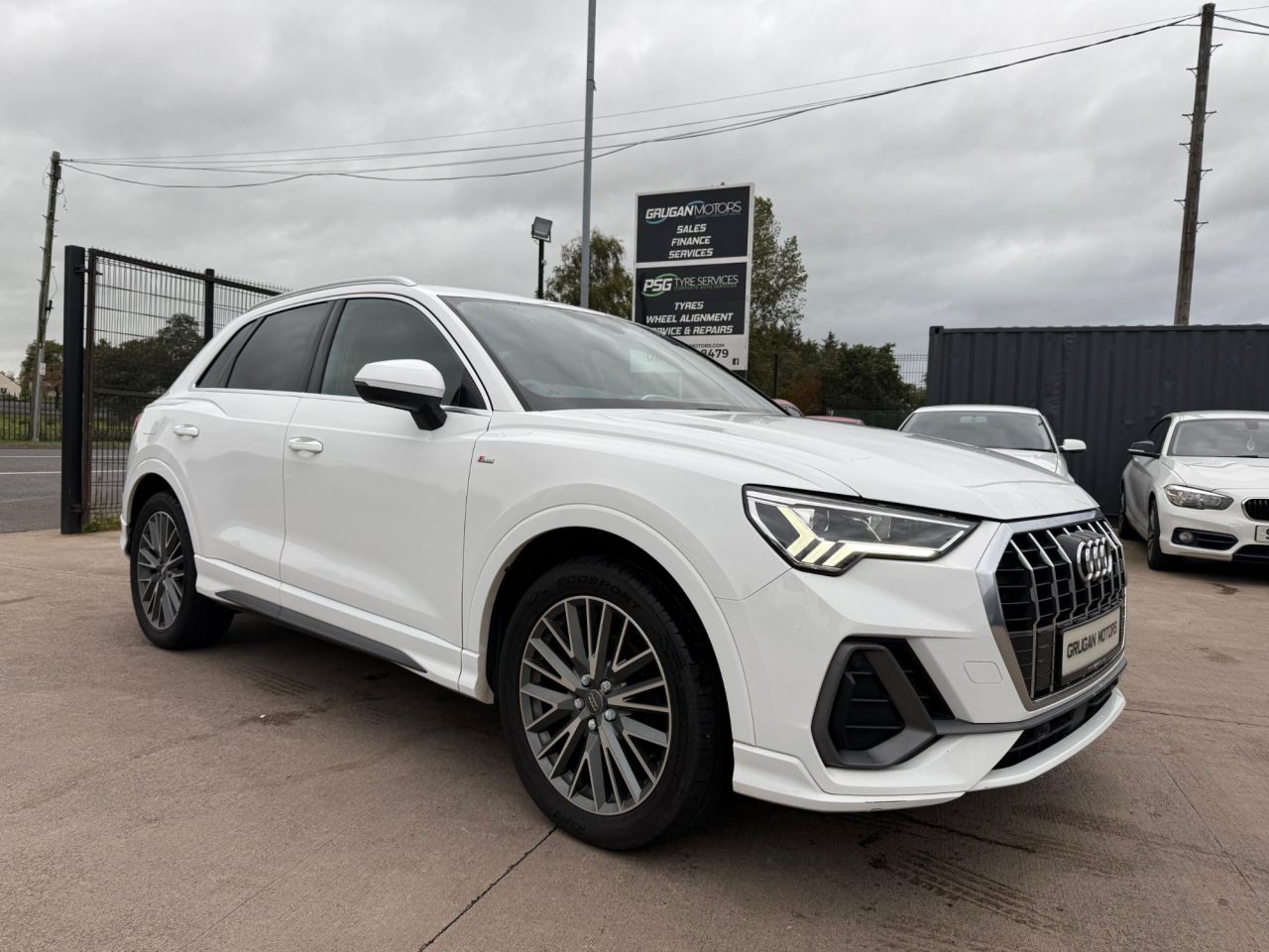 2020 AUDI Q3 S Line - vehicle photo 1 for sale on PureCar