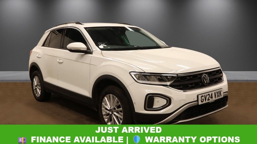 2024 Volkswagen T-Roc — image 1