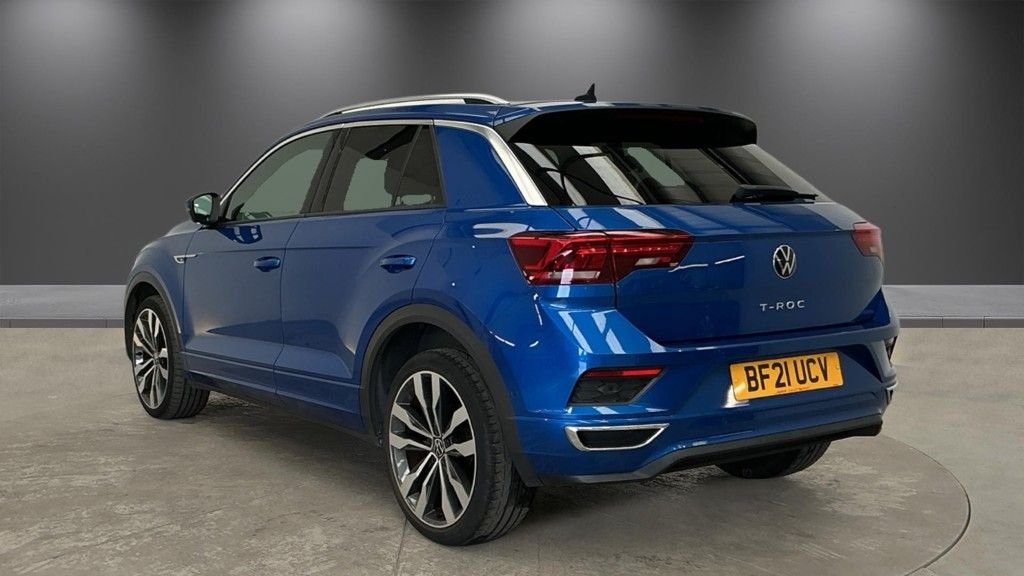 2021 Volkswagen T-Roc — image 3