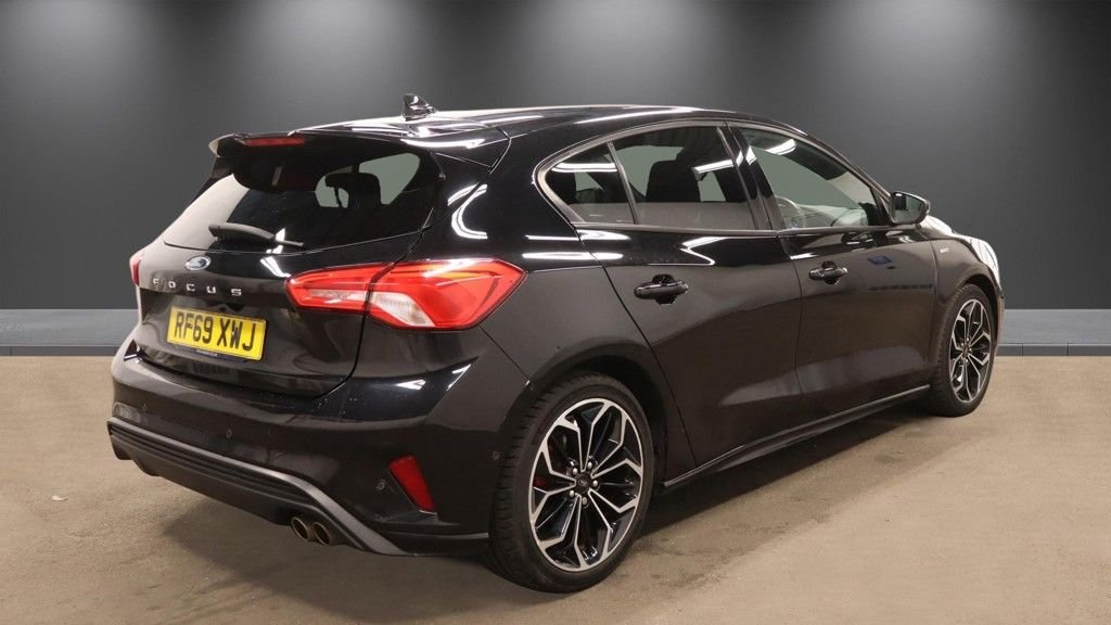 2020 Ford Focus — image 4