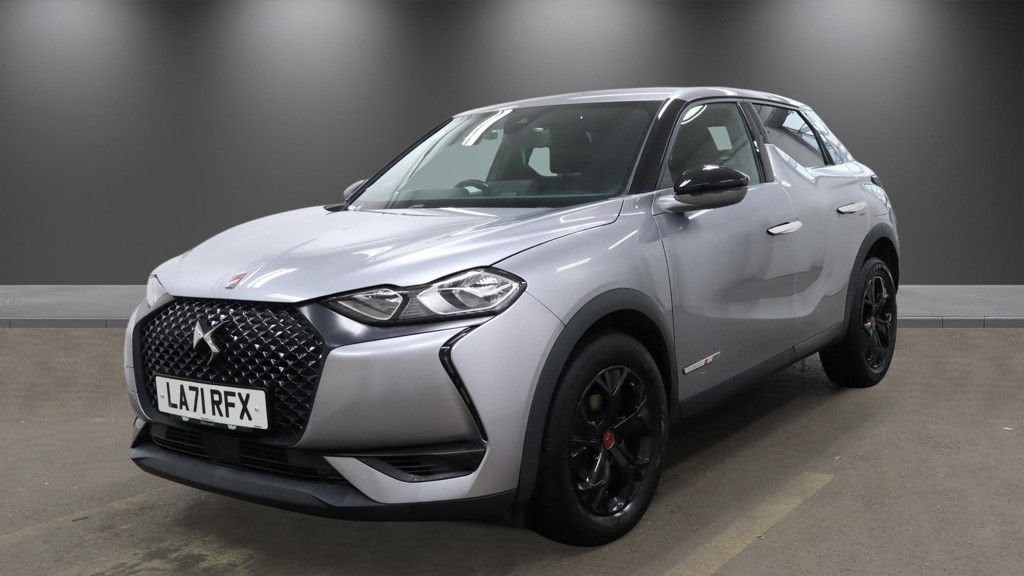 2022 DS DS 3 Crossback — image 2