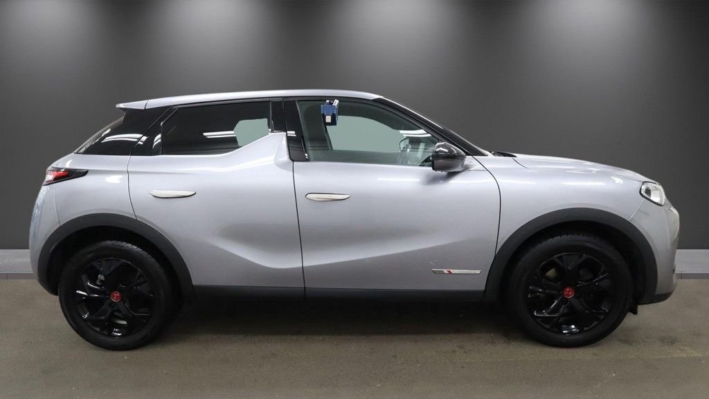 2022 DS DS 3 Crossback — image 5