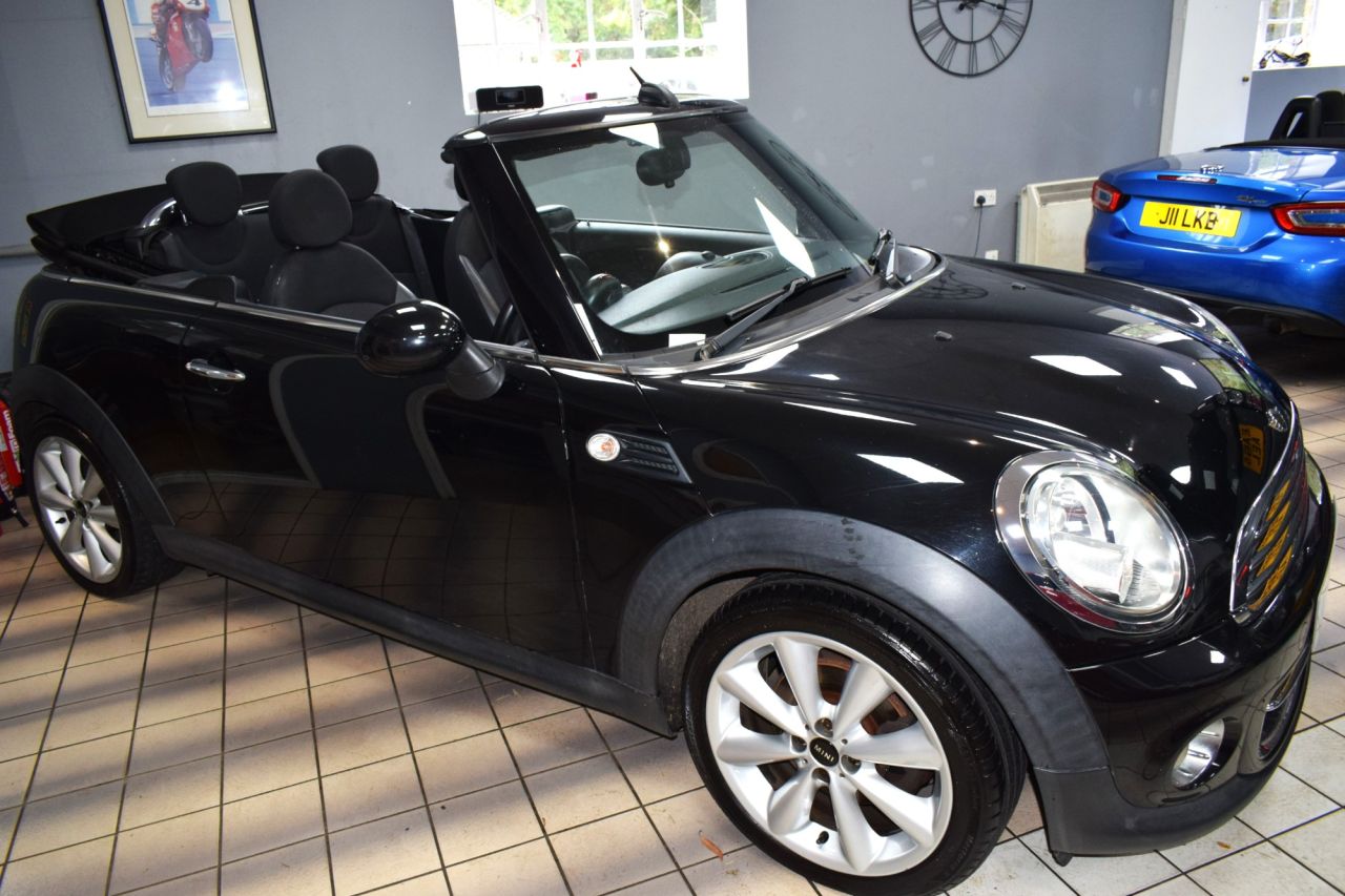 2011 Mini Convertible