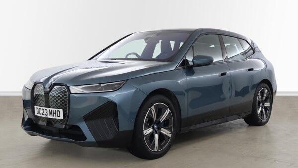 2023 BMW iX