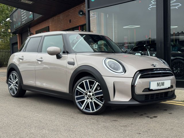 2023 MINI Hatch