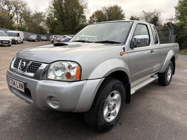 2004 Nissan Navara