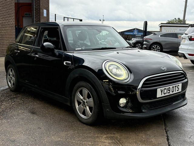 2019 MINI Hatch