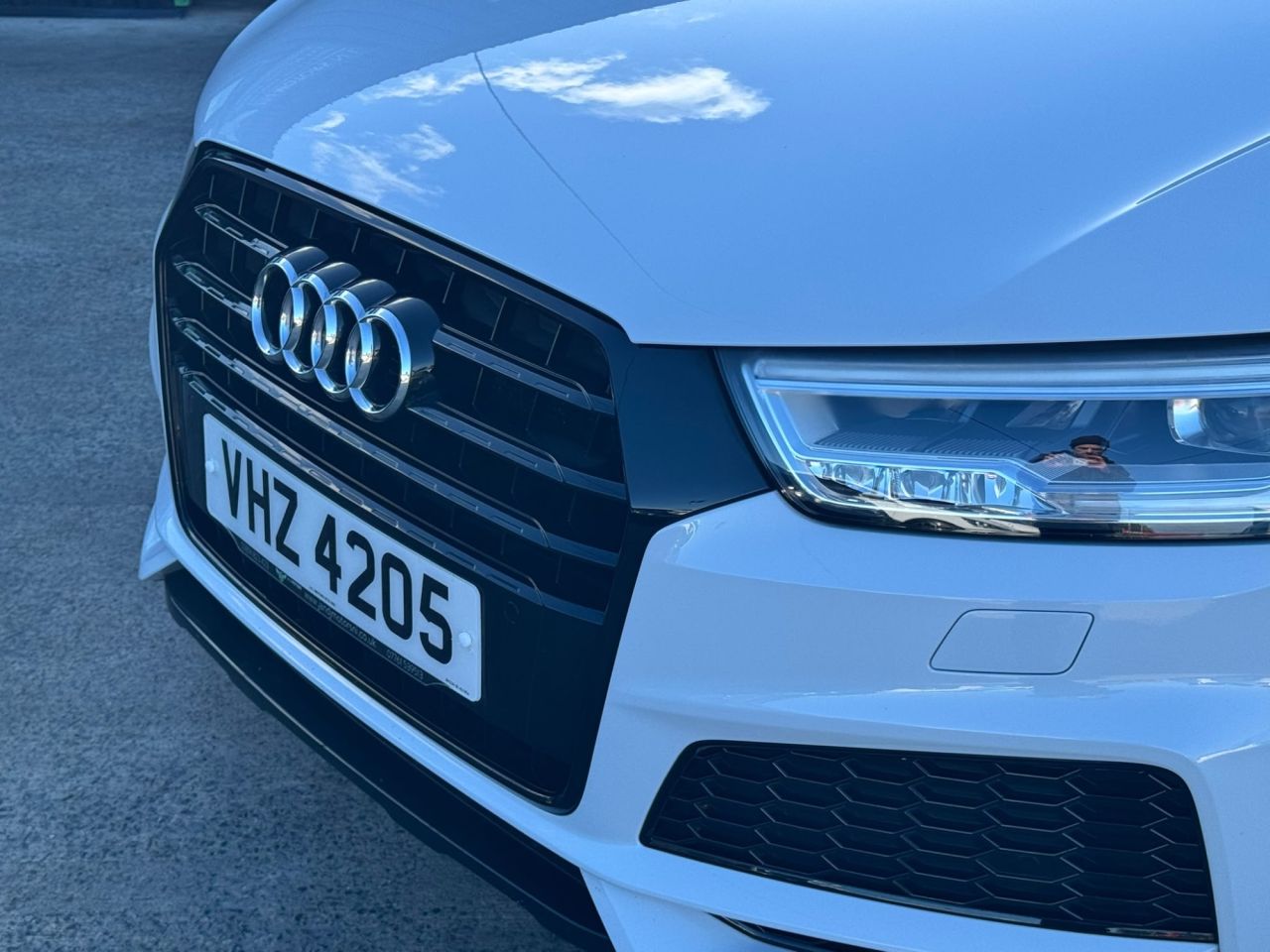 2017 AUDI Q3 Black Edition - vehicle photo 9 for sale on PureCar