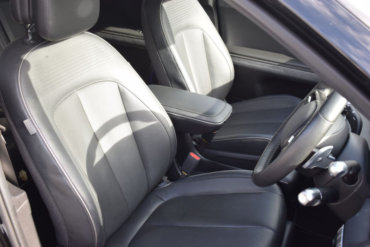 2022 HYUNDAI IONIQ 5 58kWh Ultimate Hatchback 5dr Electric Auto (170 ps) - vehicle photo 16 for sale on PureCar