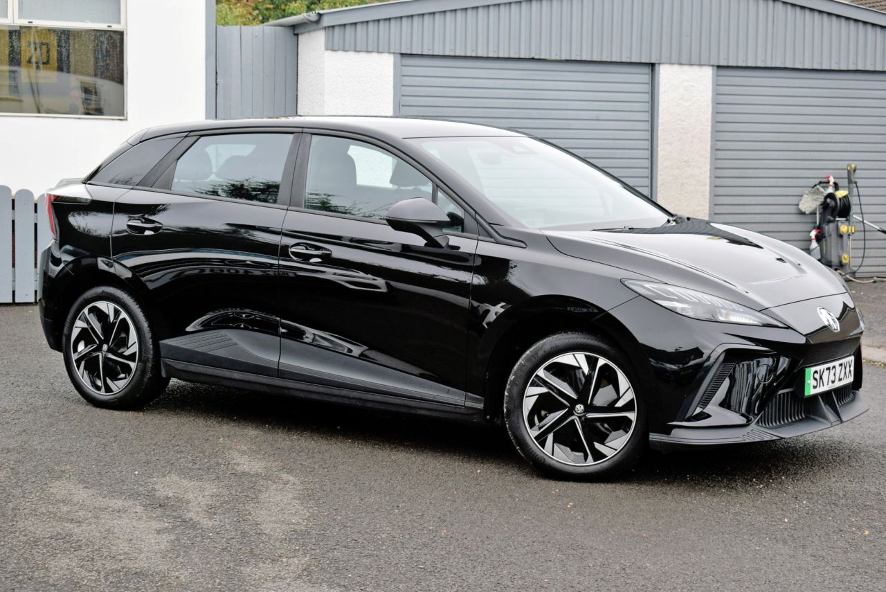 2023 MG MG4 51kWh SE Hatchback 5dr Electric Auto (170 ps) 1 Owner from New - vehicle photo 3 for sale on PureCar