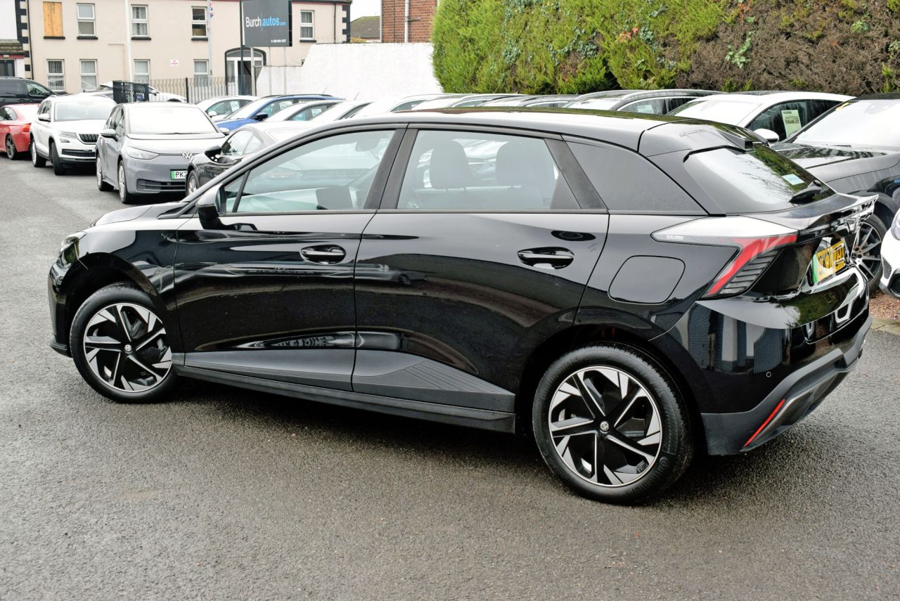 2023 MG MG4 51kWh SE Hatchback 5dr Electric Auto (170 ps) 1 Owner from New - vehicle photo 9 for sale on PureCar