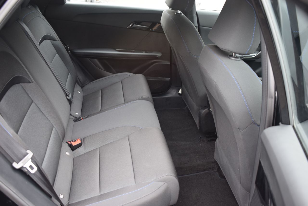 2023 MG MG4 51kWh SE Hatchback 5dr Electric Auto (170 ps) 1 Owner from New - vehicle photo 17 for sale on PureCar