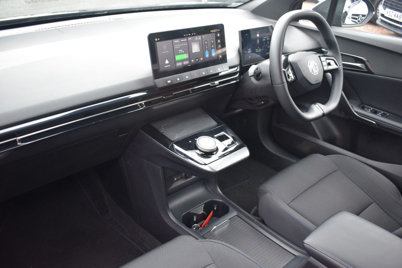2023 MG MG4 51kWh SE Hatchback 5dr Electric Auto (170 ps) 1 Owner from New - vehicle photo 20 for sale on PureCar