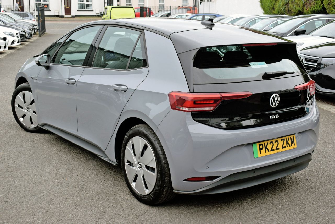 2022 VOLKSWAGEN ID.3 Pure Performance 45kWh Life Hatchback 5dr Electric Auto (150 ps) 1 Owner - vehicle photo 7 for sale on PureCar