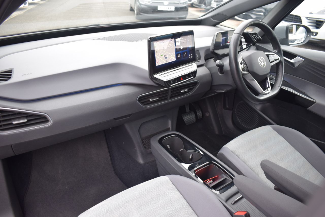 2022 VOLKSWAGEN ID.3 Pure Performance 45kWh Life Hatchback 5dr Electric Auto (150 ps) 1 Owner - vehicle photo 19 for sale on PureCar