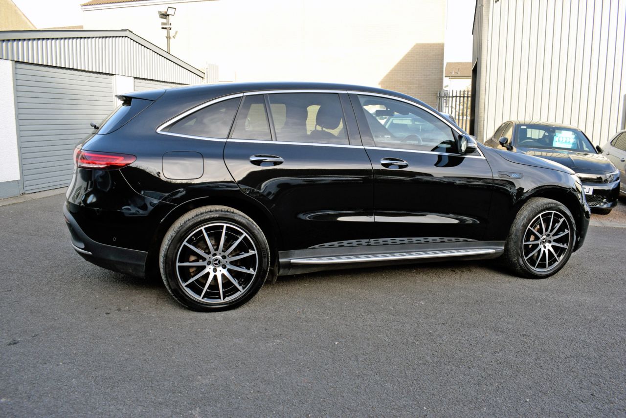 2022 MERCEDES EQC 400 80kWh AMG Line SUV 5dr Electric Auto 4MATIC (408 ps) - vehicle photo 4 for sale on PureCar