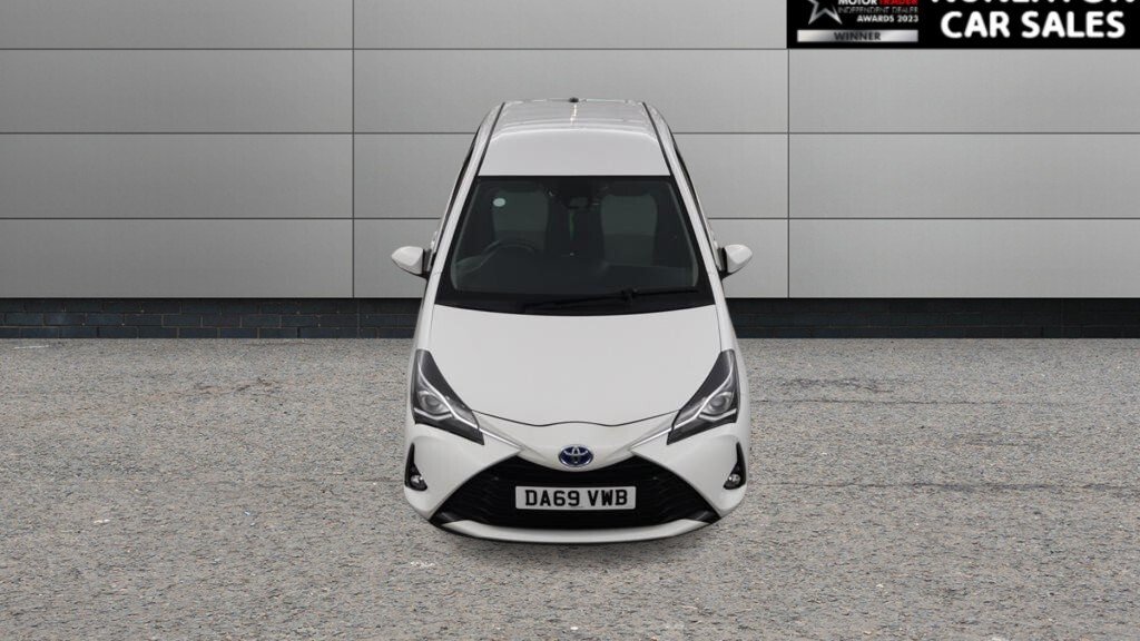 2019 Toyota Yaris — image 8