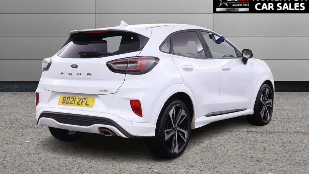 2021 Ford Puma — image 3