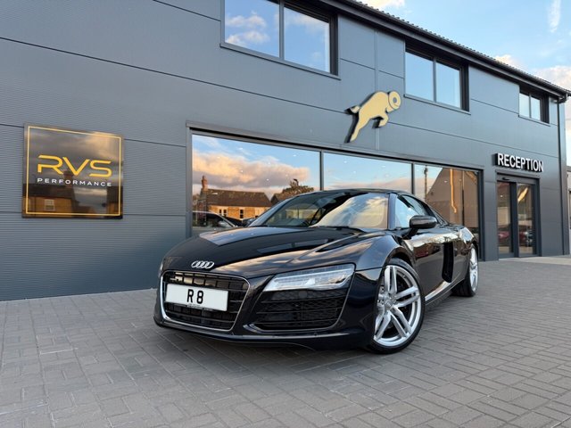 Audi R8