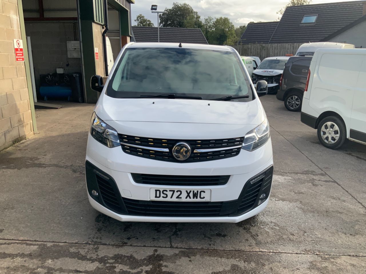 2023 VAUXHALL VIVARO 1.5 Turbo D 2900 Sportive Panel Van 6dr Diesel Manual L2 H1 Euro 6 (s/s) (1 - vehicle photo 4 for sale on PureCar