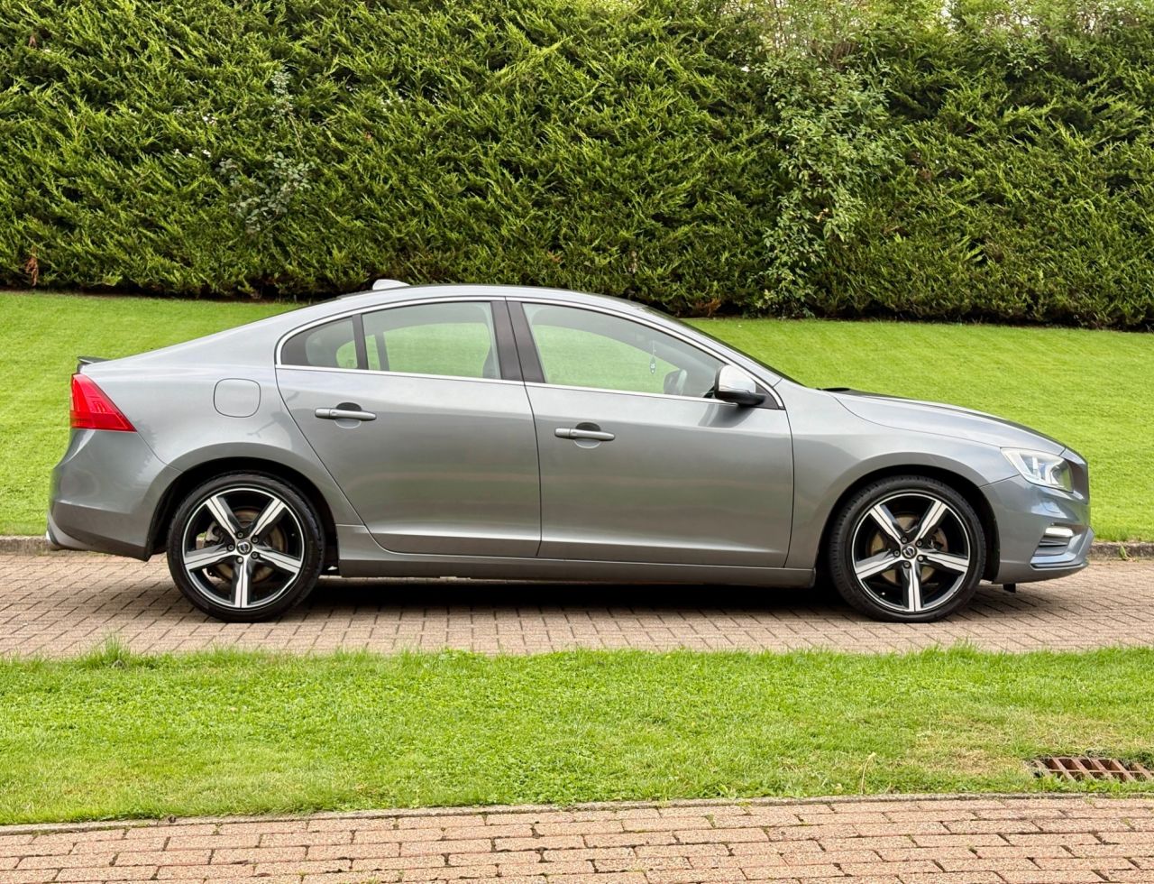 2018 VOLVO S60 2.0 D4 R-Design Nav Saloon 4dr Diesel Auto Euro 6 (s/s) (190 ps) - vehicle photo 7 for sale on PureCar