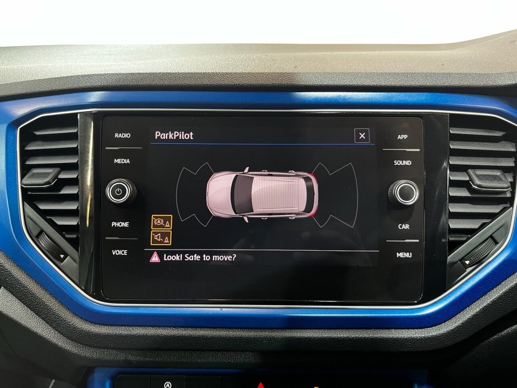 2019 Volkswagen T-Roc — image 8