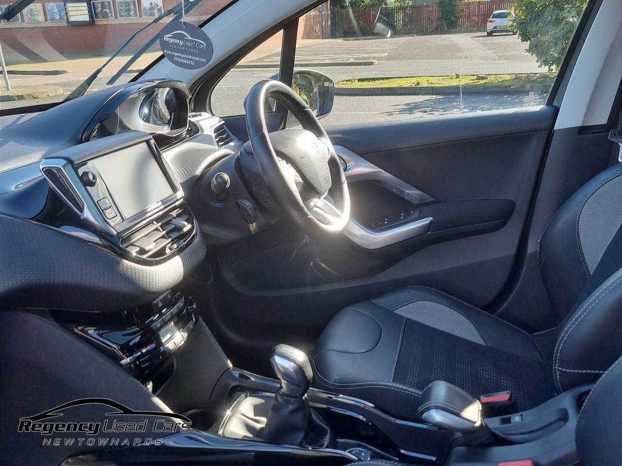2019 PEUGEOT 1.5 BlueHDi Allure Premium Euro 6 (s/s) 5dr - vehicle photo 17 for sale on PureCar