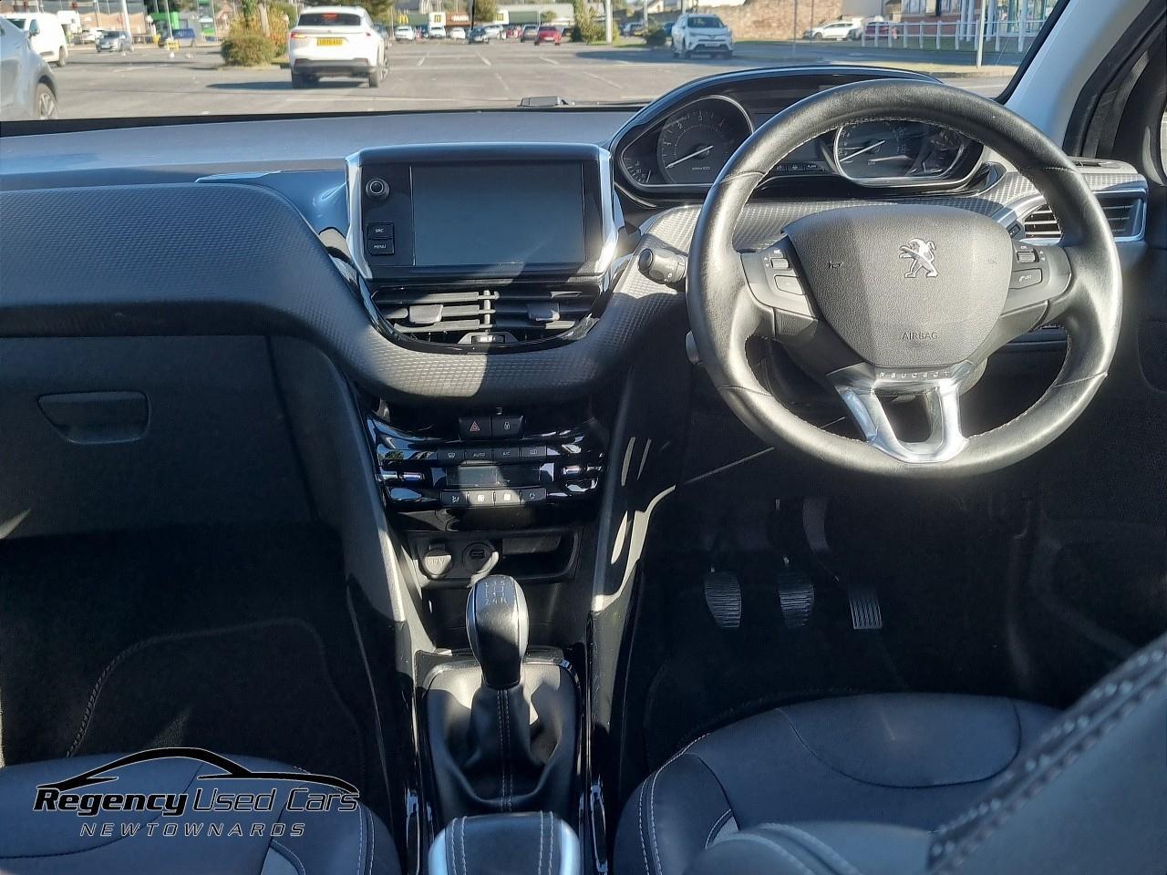 2019 PEUGEOT 1.5 BlueHDi Allure Premium Euro 6 (s/s) 5dr - vehicle photo 18 for sale on PureCar
