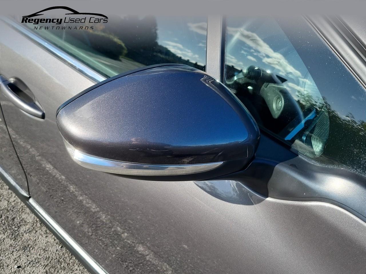 2019 PEUGEOT 1.5 BlueHDi Allure Premium Euro 6 (s/s) 5dr - vehicle photo 48 for sale on PureCar