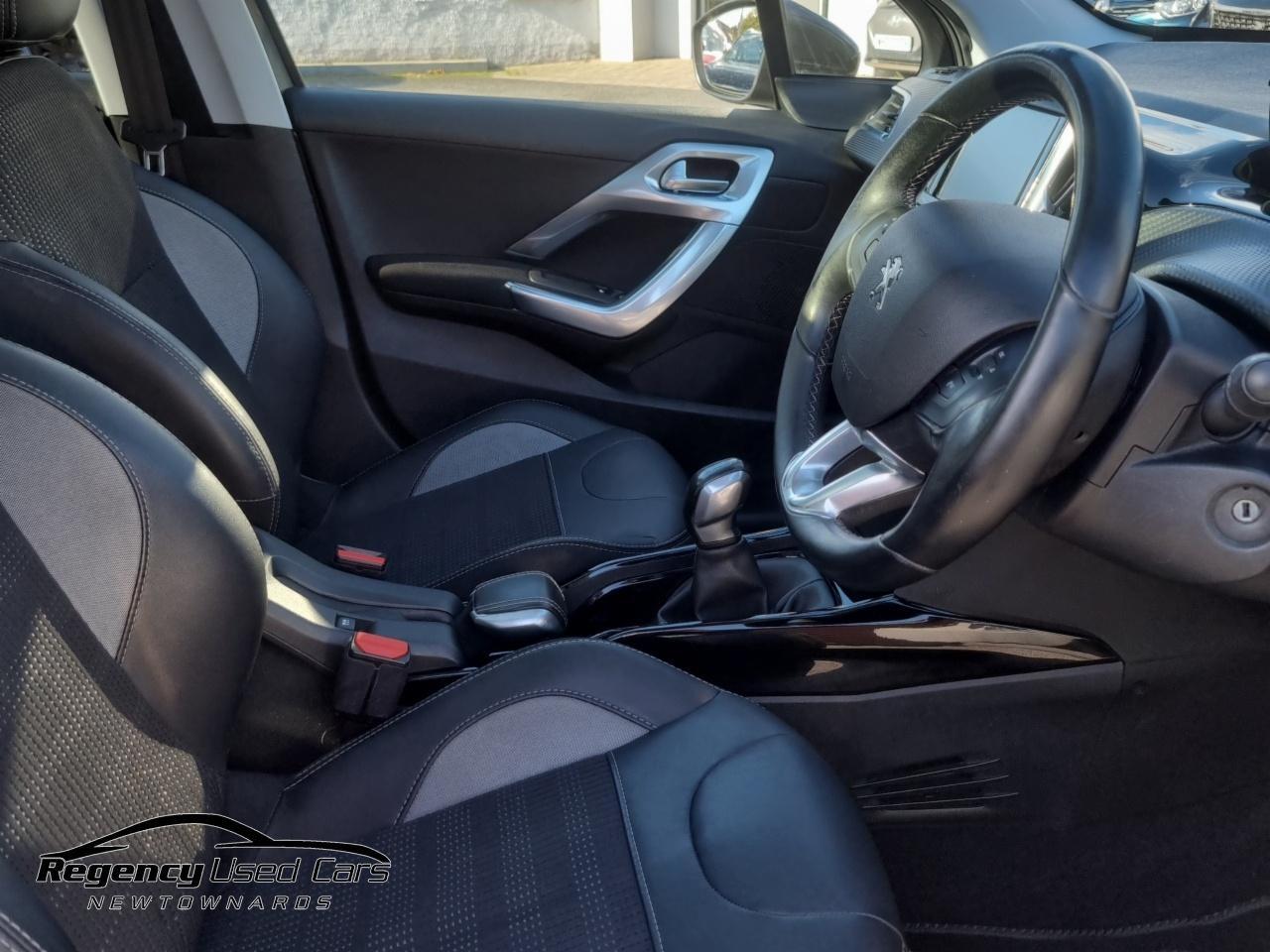 2019 PEUGEOT 1.5 BlueHDi Allure Premium Euro 6 (s/s) 5dr - vehicle photo 28 for sale on PureCar