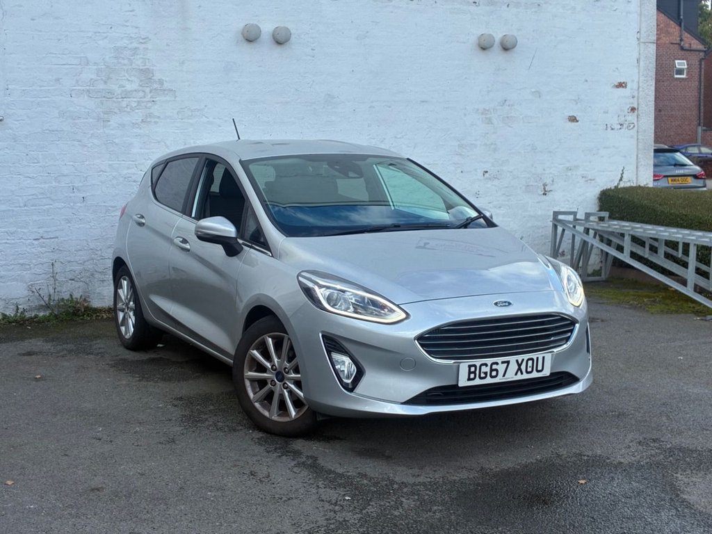 2017 Ford Fiesta — image 2