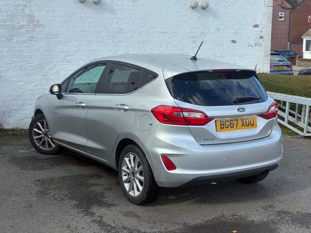 2017 Ford Fiesta — image 6