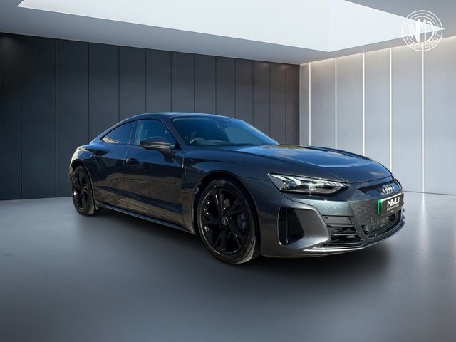 2022 Audi e-tron