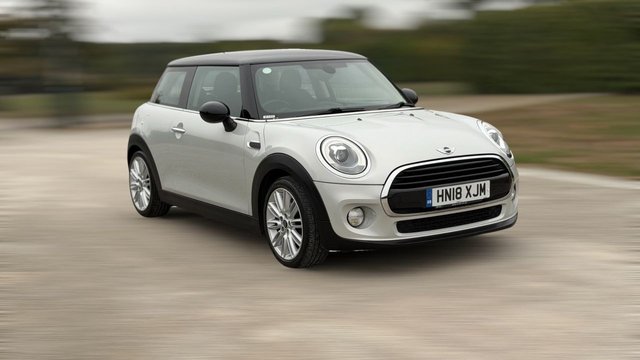 2018 MINI Hatch